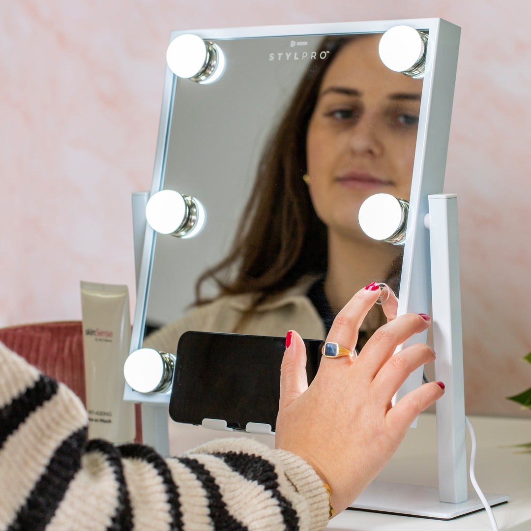 Stylpro Glam &amp; Groove Hollywood Vanity Music Mirror