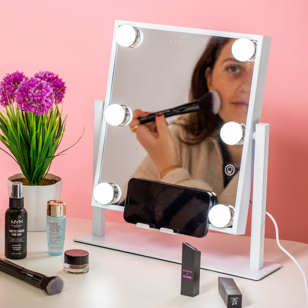 Stylpro Glam &amp; Groove Hollywood Vanity Music Mirror