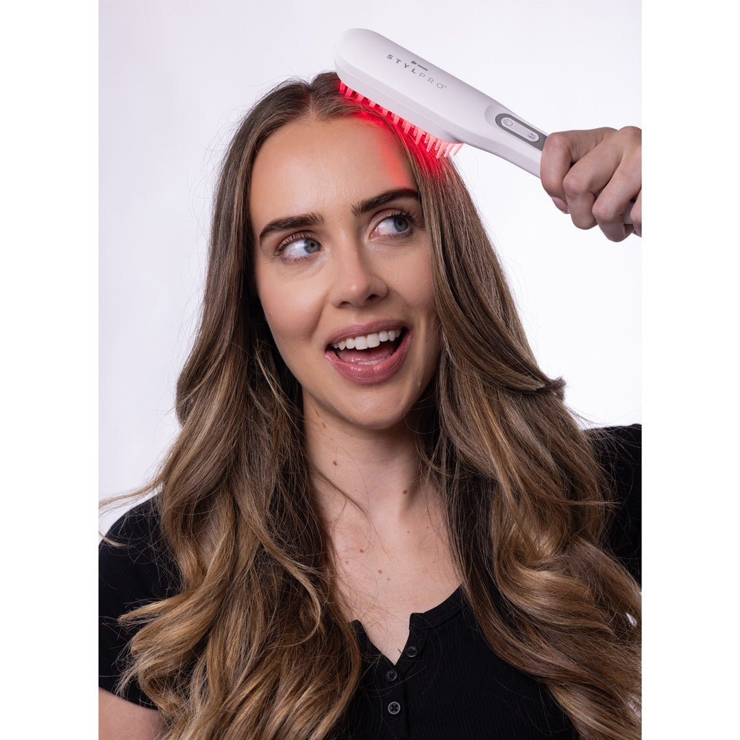 Root Renew Red Light Hairbrush - Rauðljósa hárbursti