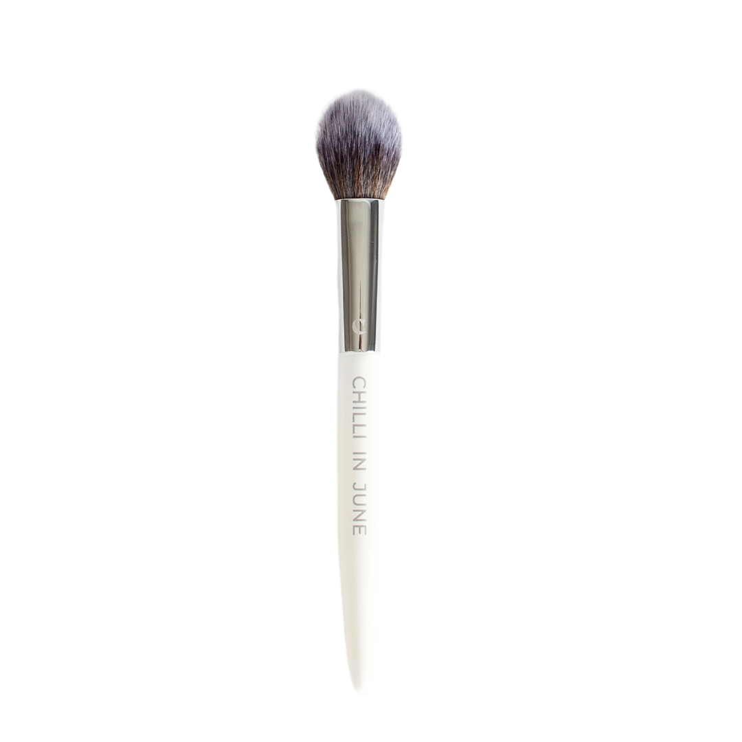 Blushy Brush C02