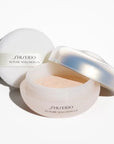 Future Solution Total Radiance Loose Powder